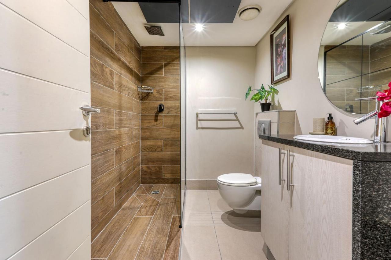 Authentic Cape Town Apartment Near The Waterfront Ngoại thất bức ảnh