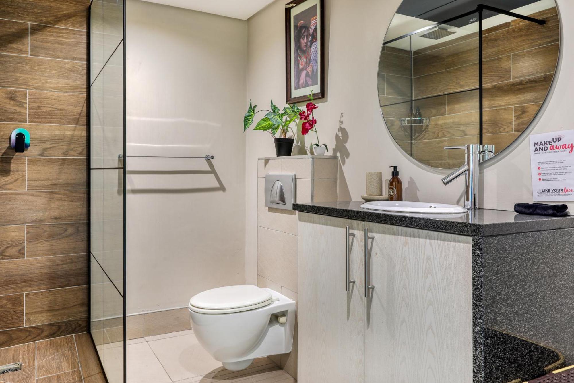Authentic Cape Town Apartment Near The Waterfront Ngoại thất bức ảnh